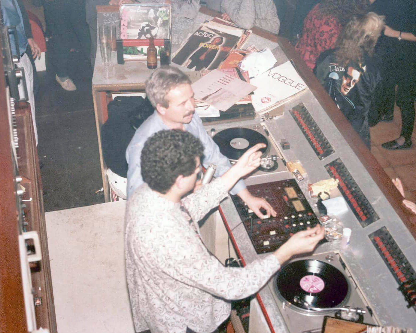Moli Javea Disc Jockeys